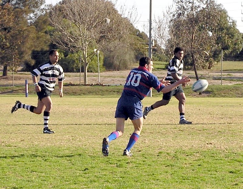 1st XV - Peter cross passes